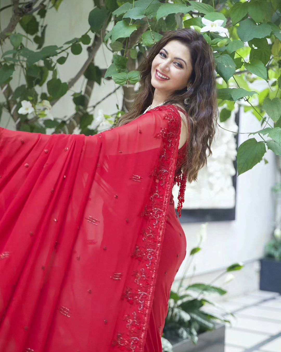 Beautiful Indian Actress Bhagyashree in Red Colour Saree